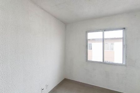 Quarto 2 de apartamento para alugar com 2 quartos, 42m² em Senador Vasconcelos, Rio de Janeiro