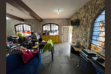 Sala de casa à venda com 3 quartos, 404m² em Portuguesa, Rio de Janeiro