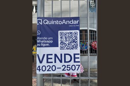 Casa à venda com 404m², 3 quartos e 4 vagasPlaquinha