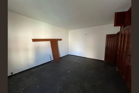 Casa à venda com 404m², 3 quartos e 4 vagasQuarto 2