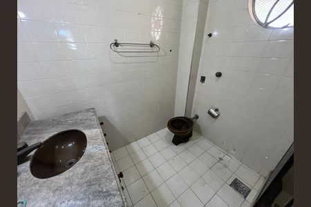Casa à venda com 404m², 3 quartos e 4 vagasBanheiro 3