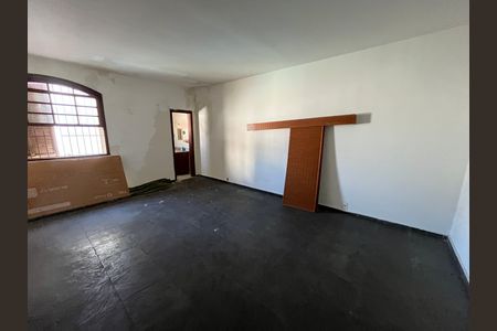 Casa à venda com 404m², 3 quartos e 4 vagasQuarto 2