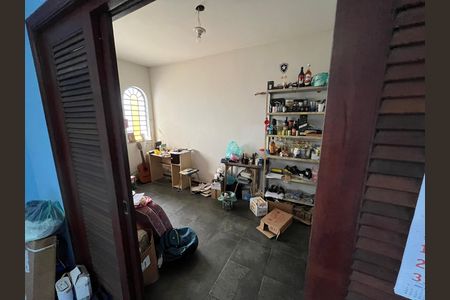 Casa à venda com 404m², 3 quartos e 4 vagasQuarto 1