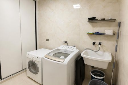 Casa à venda com 3 quartos, 380m² em Penha de França, São Paulo
