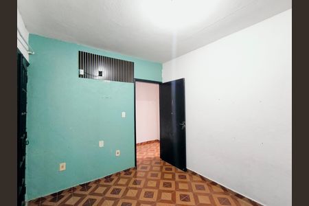 Casa para alugar com 52m², 2 quartos e sem vaga