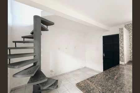 Casa para alugar com 52m², 2 quartos e sem vaga