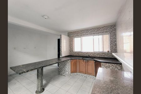 Casa para alugar com 52m², 2 quartos e sem vaga