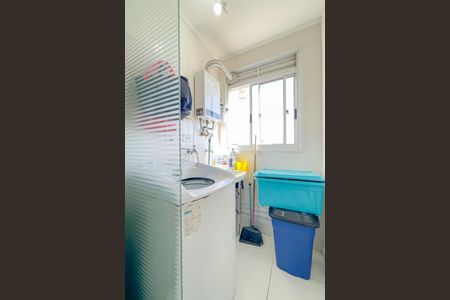 Apartamento à venda com 57m², 2 quartos e 1 vaga Apartamento à venda com 57m², 2 quartos e 1 vagaCozinha e Área de Serviço