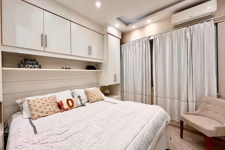 Apartamento para alugar com 130m², 3 quartos e 1 vaga Apartamento para alugar com 130m², 3 quartos e 1 vagaSuite