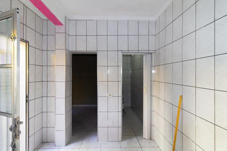 Cozinha de casa para alugar com 1 quarto, 60m² em Jardim Tiete, São Paulo