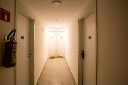 Apartamento para alugar com 44m², 2 quartos e 1 vagaHall de entrada