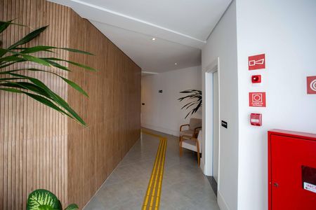 Apartamento para alugar com 44m², 2 quartos e 1 vagaHall social