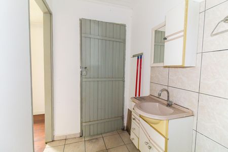 Casa à venda com 165m², 3 quartos e 1 vaga Casa à venda com 165m², 3 quartos e 1 vagaBanheiro