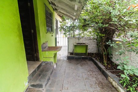 Casa à venda com 165m², 3 quartos e 1 vaga Casa à venda com 165m², 3 quartos e 1 vagaQuintal