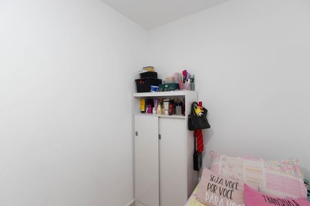 Quarto 1 de apartamento para alugar com 2 quartos, 42m² em Parque Vitoria, São Paulo