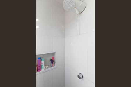 Apartamento para alugar com 42m², 2 quartos e sem vaga Apartamento para alugar com 42m², 2 quartos e sem vagaBanheiro
