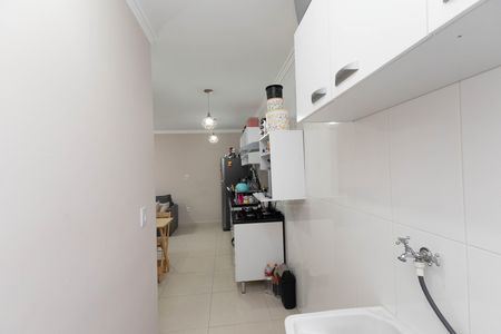 Apartamento para alugar com 42m², 2 quartos e sem vaga Apartamento para alugar com 42m², 2 quartos e sem vagaCozinha e Área de Serviço