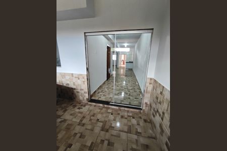 Casa para alugar com 120m², 2 quartos e 1 vagaÁrea externa