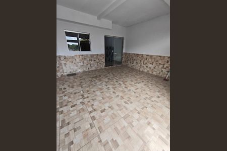Casa para alugar com 120m², 2 quartos e 1 vagaÁrea externa