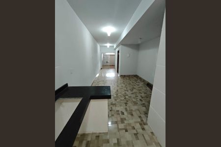 Corredor de casa para alugar com 2 quartos, 120m² em Lorena Park, Goiânia
