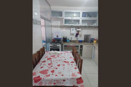 Apartamento à venda com 55m², 2 quartos e 1 vaga Apartamento à venda com 55m², 2 quartos e 1 vagaCozinha