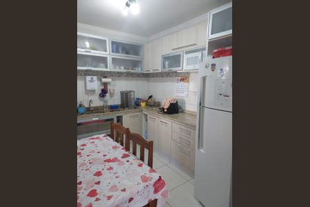 Apartamento à venda com 55m², 2 quartos e 1 vaga Apartamento à venda com 55m², 2 quartos e 1 vagaCozinha