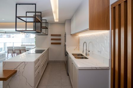 Apartamento para alugar com 140m², 3 quartos e 2 vagasCozinha