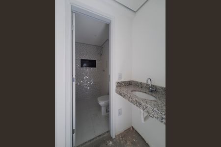 Banheiro de apartamento à venda com 2 quartos, 36m² em Jardim São Paulo, São Paulo