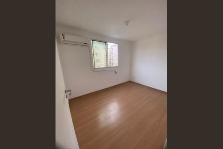 Quarto de apartamento para alugar com 2 quartos, 44m² em Padre Miguel, Rio de Janeiro