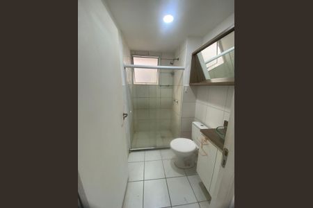 Banheiro  de apartamento para alugar com 2 quartos, 44m² em Padre Miguel, Rio de Janeiro