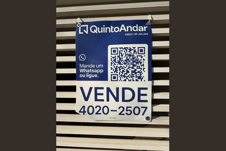 Casa à venda com 229m², 3 quartos e 2 vagas Casa à venda com 229m², 3 quartos e 2 vagasPlaca