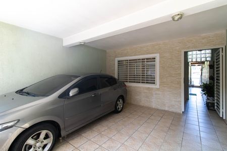 Casa à venda com 229m², 3 quartos e 2 vagas Casa à venda com 229m², 3 quartos e 2 vagasGaragem