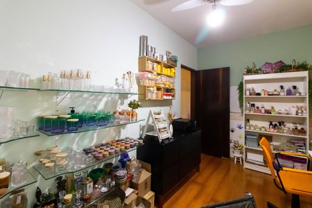 Casa à venda com 229m², 3 quartos e 2 vagas Casa à venda com 229m², 3 quartos e 2 vagasQuarto 3