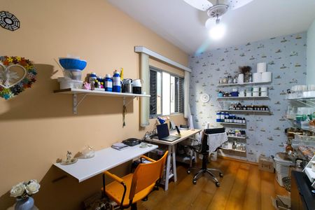 Casa à venda com 229m², 3 quartos e 2 vagas Casa à venda com 229m², 3 quartos e 2 vagasQuarto 3