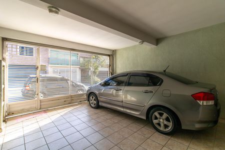 Casa à venda com 229m², 3 quartos e 2 vagas Casa à venda com 229m², 3 quartos e 2 vagasGaragem