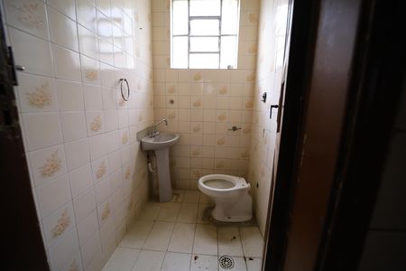 Casa para alugar com 265m², 5 quartos e 2 vagasLavabo