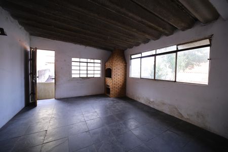 Casa para alugar com 265m², 5 quartos e 2 vagasÁrea gourmet