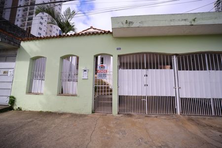 Casa para alugar com 265m², 5 quartos e 2 vagasFachada