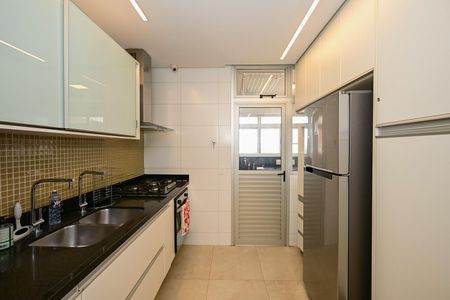 Apartamento à venda com 343m², 4 quartos e 4 vagasCozinha
