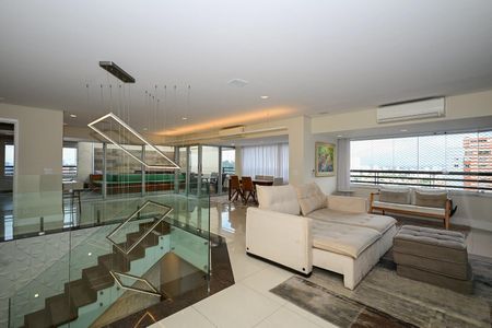 Apartamento à venda com 343m², 4 quartos e 4 vagasSala da Cobertura