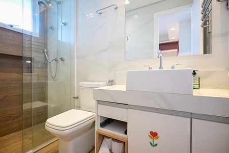 Apartamento à venda com 343m², 4 quartos e 4 vagasBanheiro Suíte 1