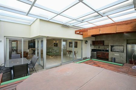 Apartamento à venda com 343m², 4 quartos e 4 vagasCobertura