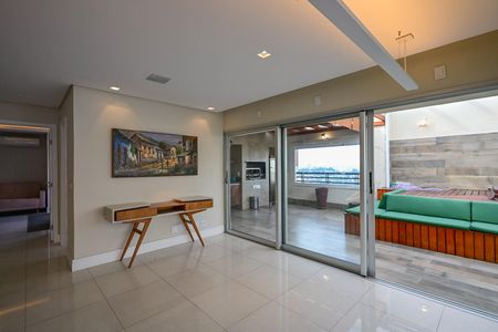 Apartamento à venda com 343m², 4 quartos e 4 vagasHal da Cobertura