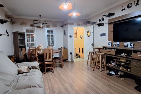 Sala  de casa à venda com 3 quartos, 240m² em Vila Assunção, Santo André