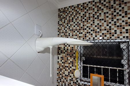 Casa à venda com 240m², 3 quartos e 3 vagas Casa à venda com 240m², 3 quartos e 3 vagasBanheiro