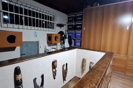 Casa à venda com 240m², 3 quartos e 3 vagas Casa à venda com 240m², 3 quartos e 3 vagasParte superior