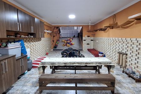 Casa à venda com 240m², 3 quartos e 3 vagas Casa à venda com 240m², 3 quartos e 3 vagasGaragem