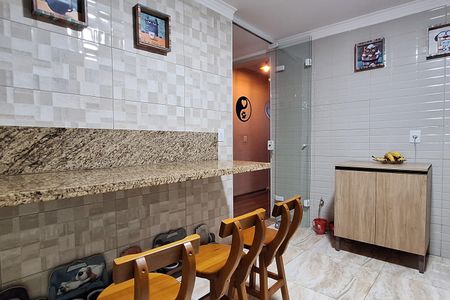 Casa à venda com 240m², 3 quartos e 3 vagas Casa à venda com 240m², 3 quartos e 3 vagasCozinha
