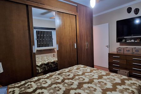 Casa à venda com 240m², 3 quartos e 3 vagas Casa à venda com 240m², 3 quartos e 3 vagasQuarto 3