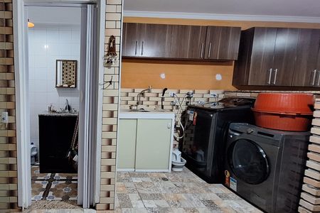 Casa à venda com 240m², 3 quartos e 3 vagas Casa à venda com 240m², 3 quartos e 3 vagasÁrea de Serviço